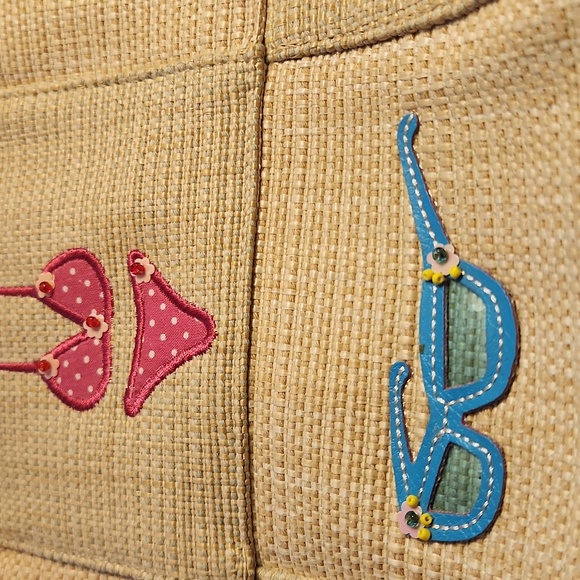 NWT beautifuk Strada beach themed purse detailed with cloth, sequins and beads - Picture 2 of 8